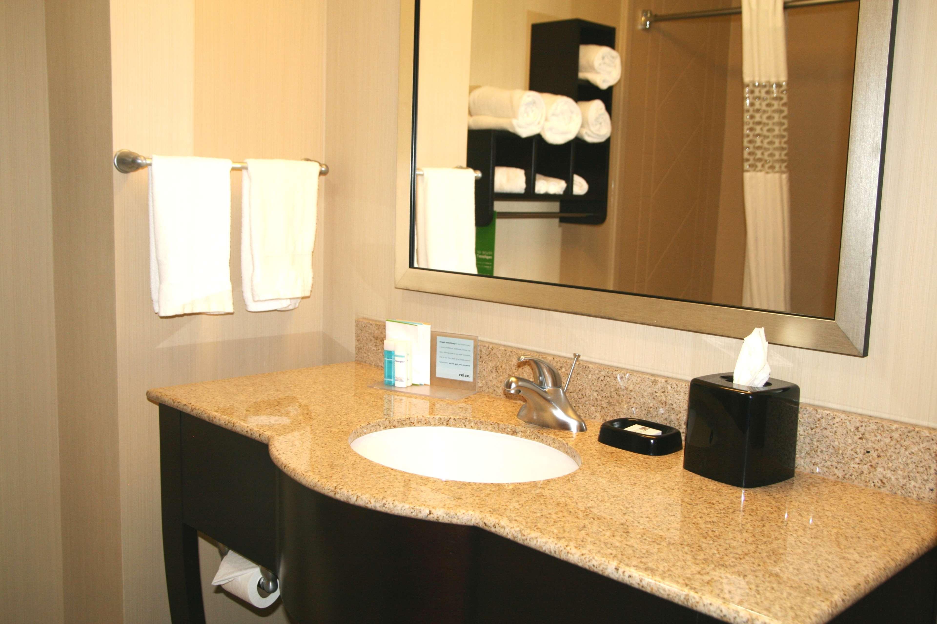 Hampton Inn & Suites Liberal Bagian luar foto